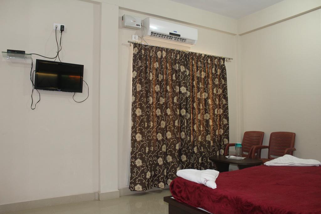 Hotel Kalyani Maisúr Exteriér fotografie