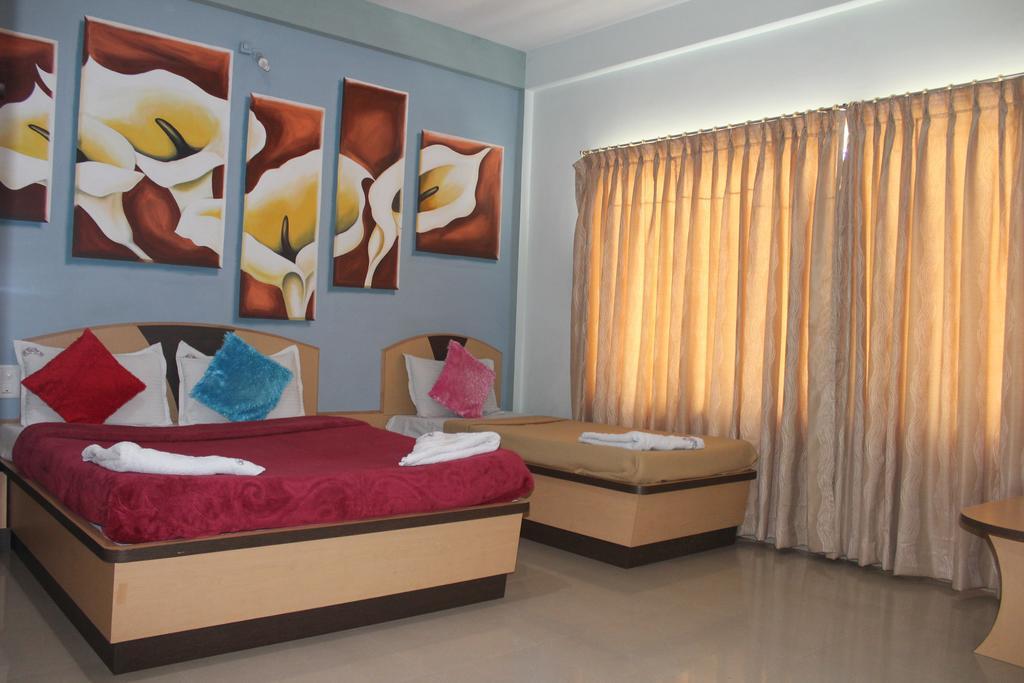 Hotel Kalyani Maisúr Pokoj fotografie